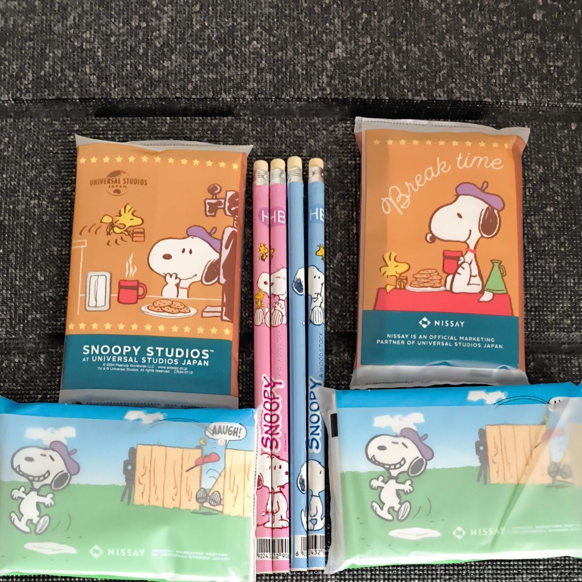 ● スヌーピー ポケットティッシュ 4個 消しゴム付き 鉛筆 4本拍卖