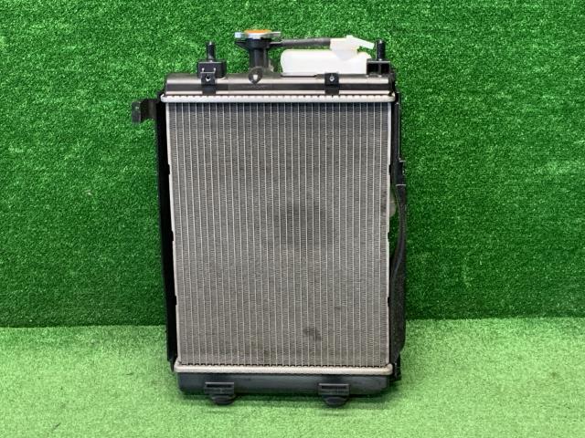 ムーヴ DBA-LA100S ラジエータ 16400-B2131拍卖