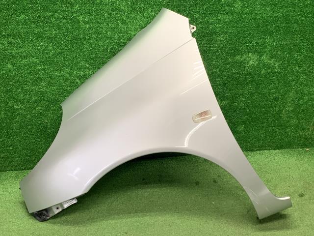 ファンカーゴ TA-NCP25 左Fフェンダー 53812-52020拍卖