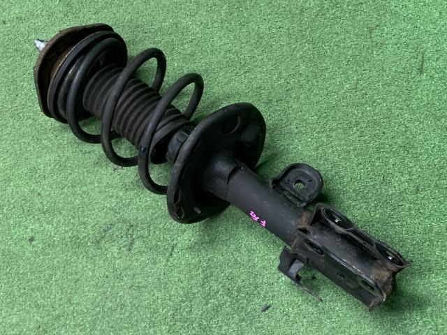 プリウス DAA-ZVW30 右Fストラット 48510-80543拍卖