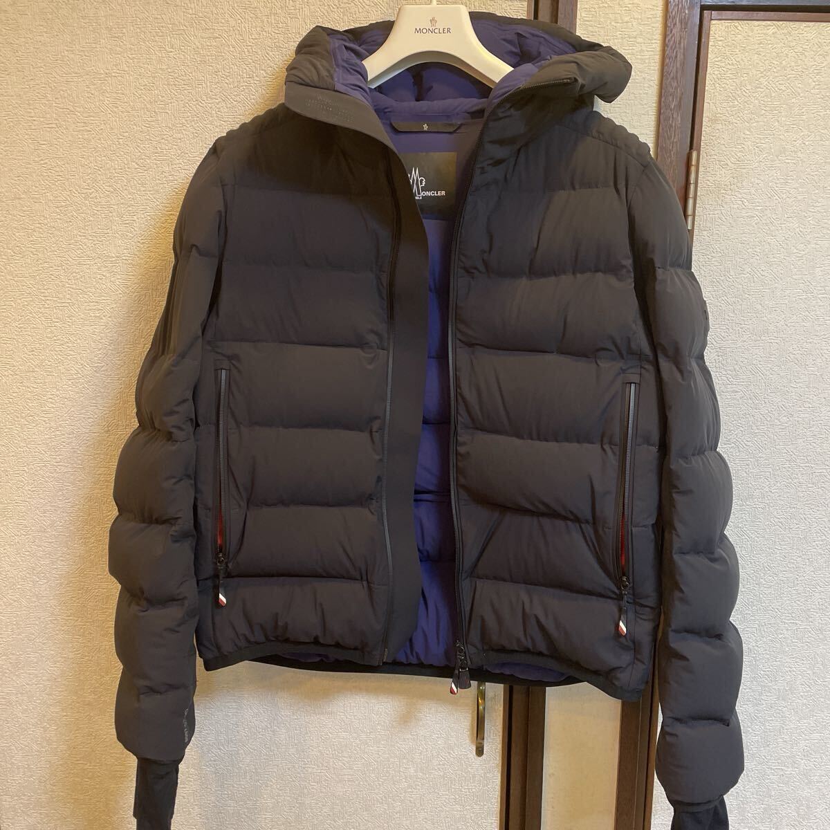 モンクレール MONCLER グルノーブル 2020年モデル LAGORAI ブラック サイズ3 XL 国内正規品 ダウンジャケット モンジュネーブル マヤ MAYA拍卖