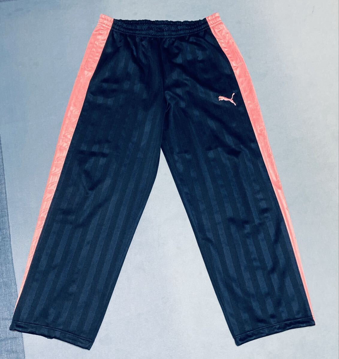 プーマジャージ下のみ Oサイズ ネイビー×ピンク レア USED拍卖