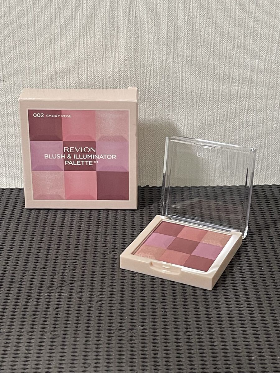 N5J329◆新品同様◆ レブロン ブラッシュ& イルミネーター パレット チーク ハイライター 拍卖