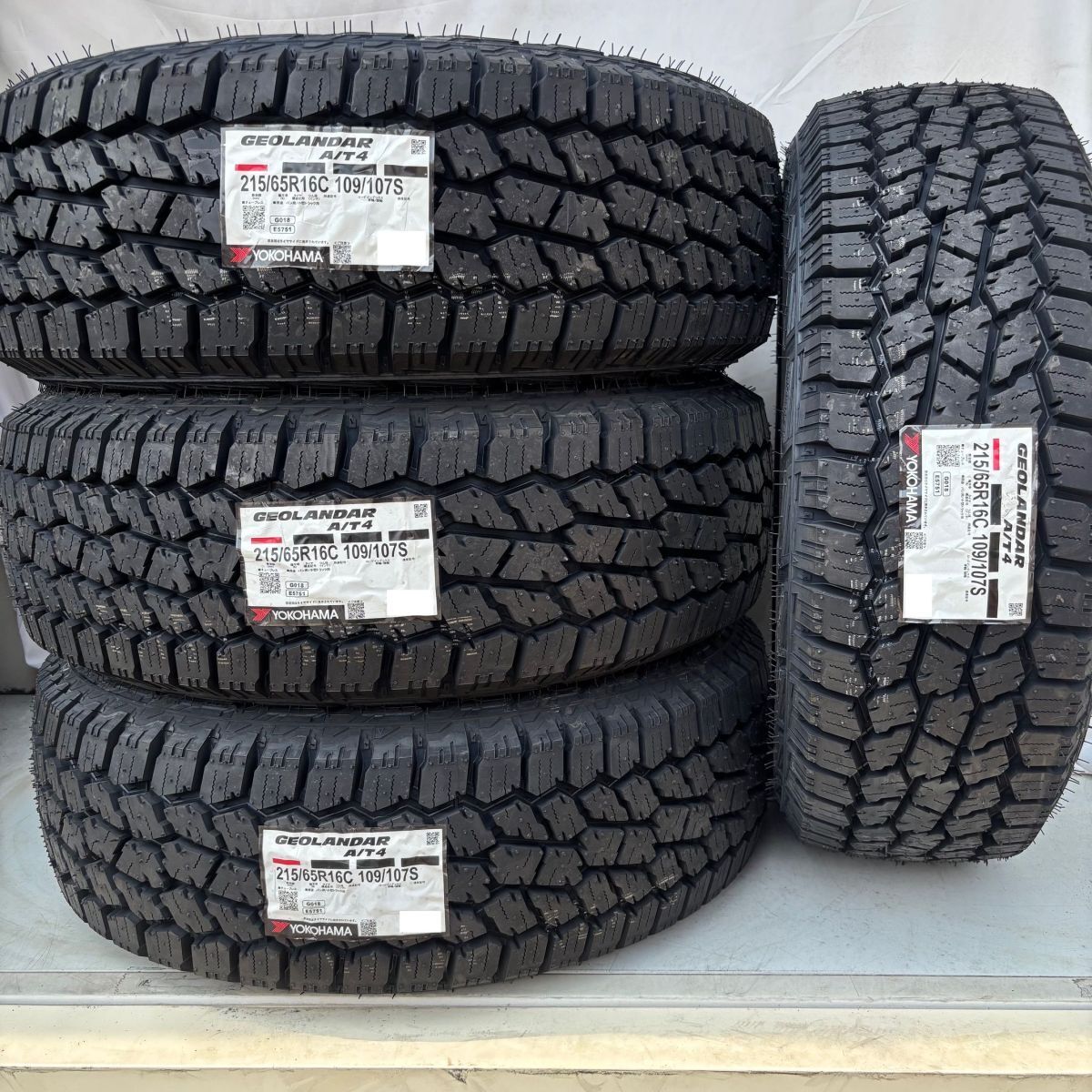 2024年製以降 新品 ヨコハマ GEOLANDAR A/T4 G018 215/65R16 C 4本 215/65-16 ホワイトレター ジオランダー 最短翌日発送 正規品 送料無料拍卖