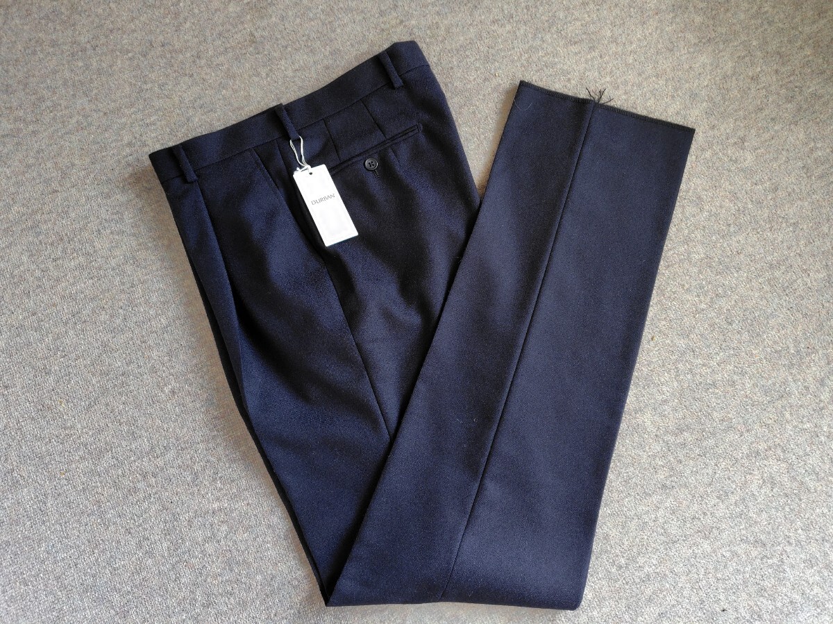 新品 ダーバン DURBAN 上質ウールビジネススラックス 1タック入り ウエスト82 ブラックネイビー 30800円拍卖
