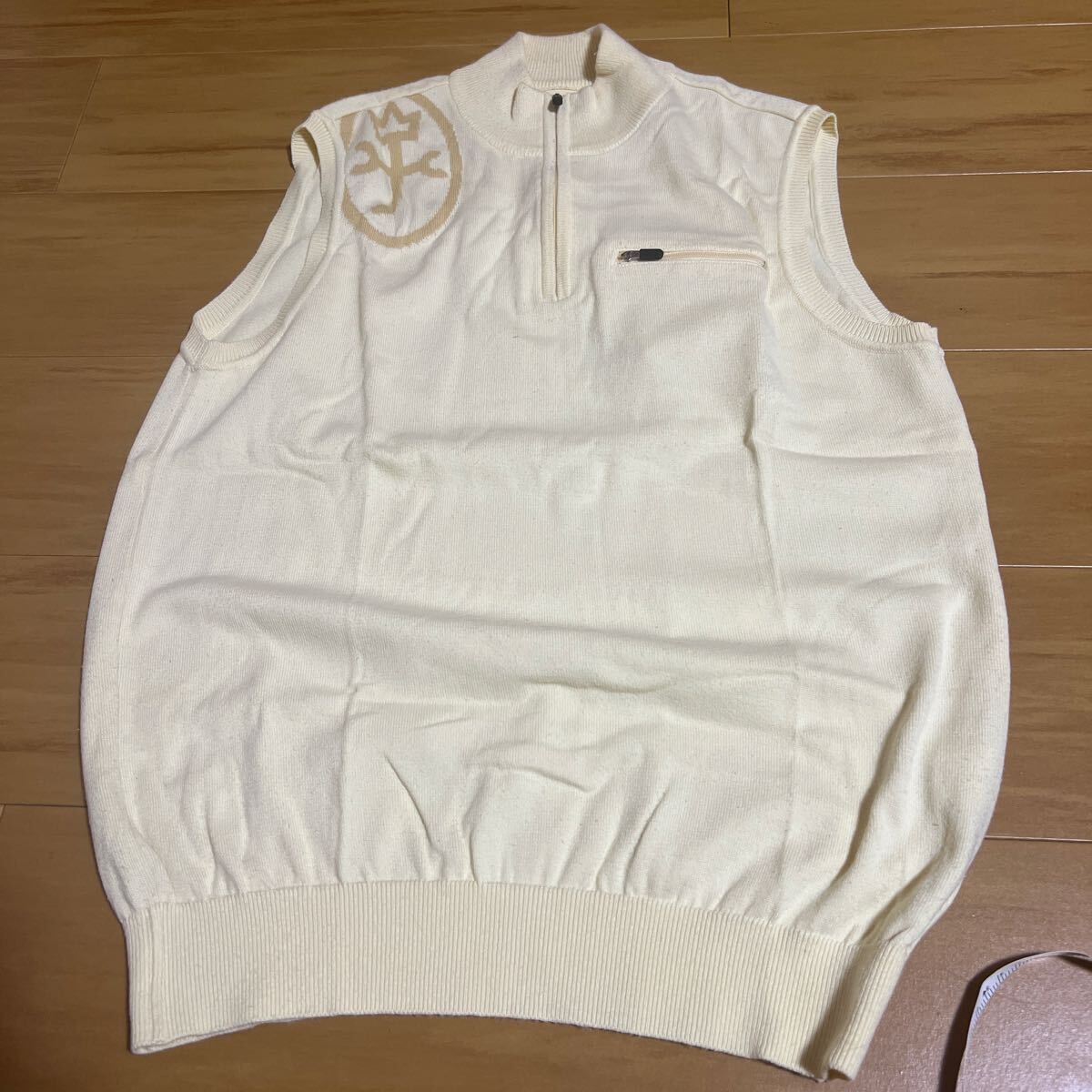 カステルバジャック ベスト ニット 白系 クリーム系 ベージュ系拍卖