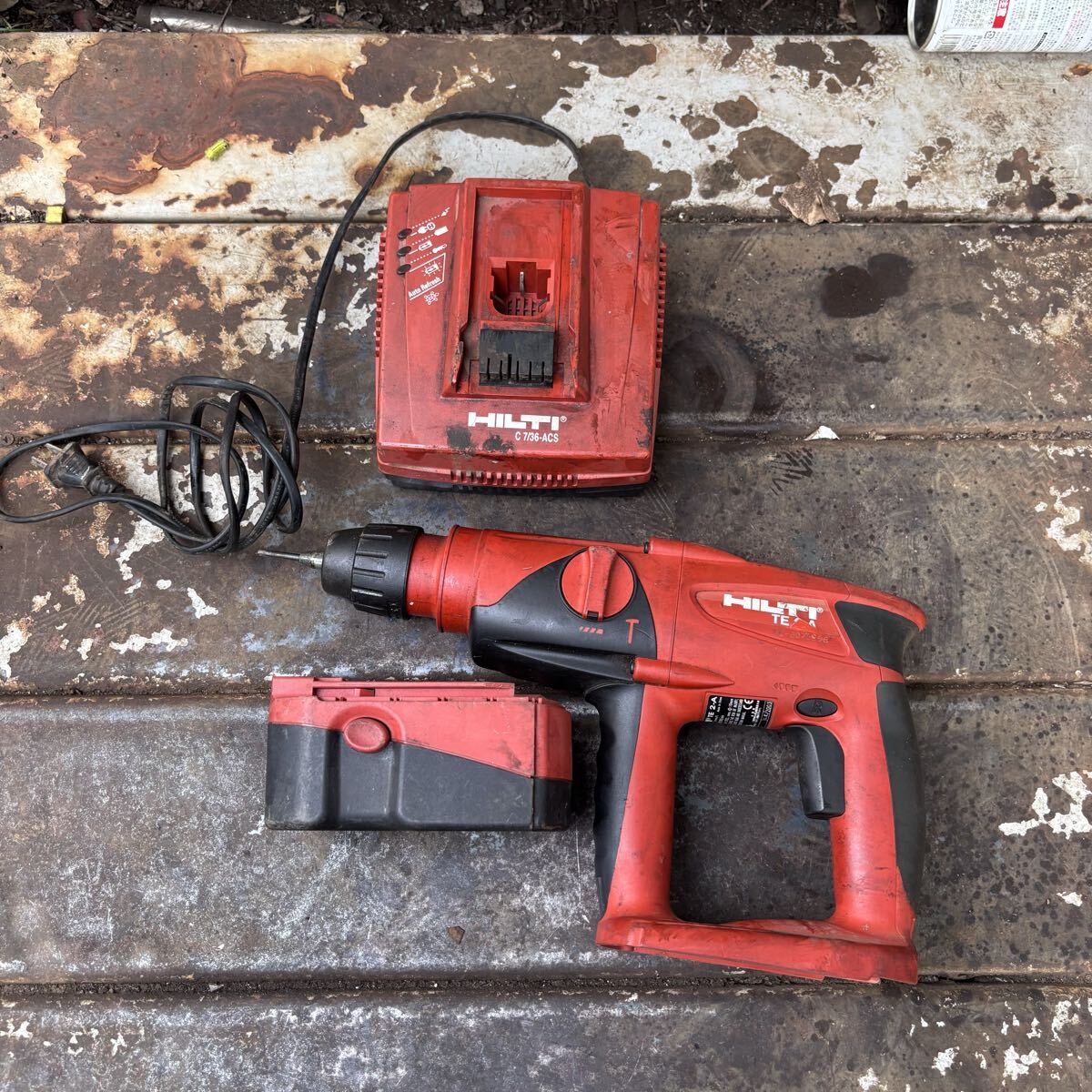 送料無料 HILTI ヒルティ 充電式ロータリーハンマードリル ハンマードリル ハンマドリル makita マキタ HIKOKI TE2-A ハイコーキ拍卖