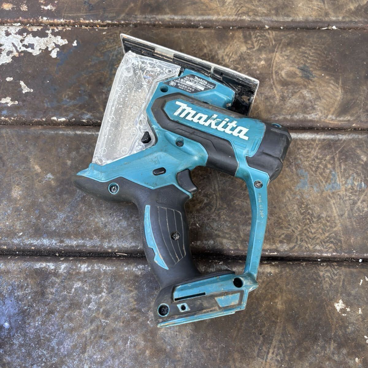 送料無料 makita マキタ 充電式ボードカッタ SD180D 18V 工具 ボードカッター 切断機 HIKOKI ハイコーキ HITACHI 日立 RYOBI拍卖