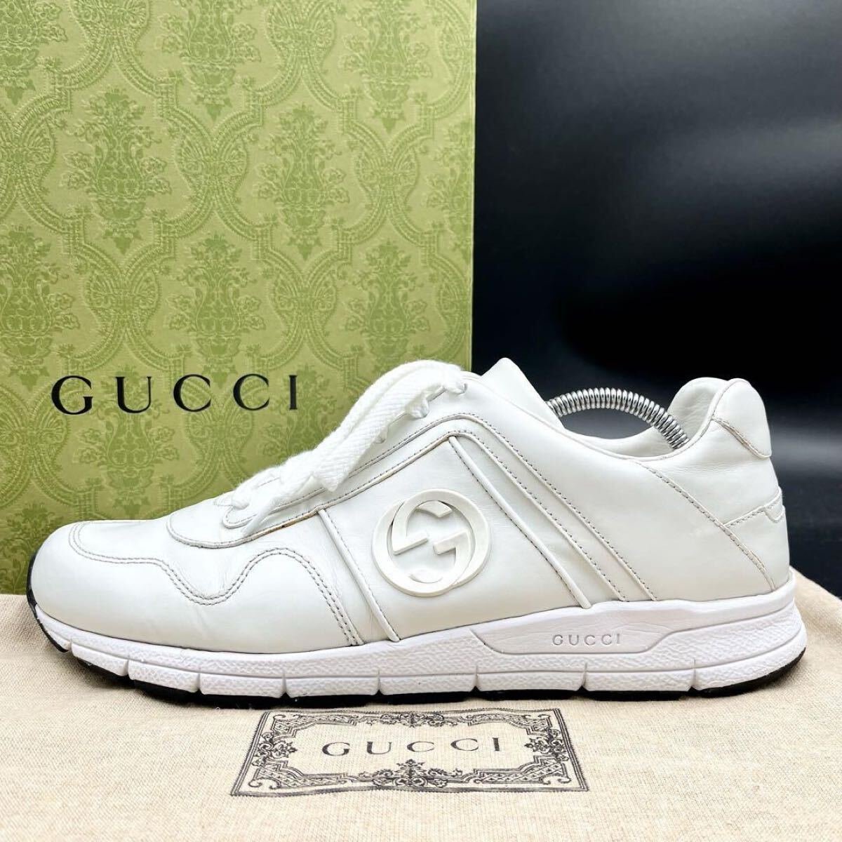 1円 【美品】GUCCI グッチ 【圧倒的存在感】 インターロッキング ホワイト レザー メンズ ローカット スニーカー シューズ 靴 27.5cm相当拍卖