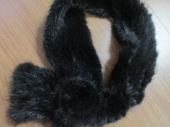 ★上質ミンク100★黒・お洒落マフラー(フォーマルから日常使いまで)新品未使用タグ付き 拍卖