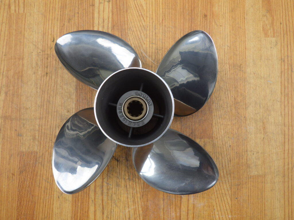 希少! SOLAS ソーラス ダイヤ10 P9 4枚 ステンレスプロペラ ペラ スクリュー ステンレス 船 バスボート フィッシングボート拍卖