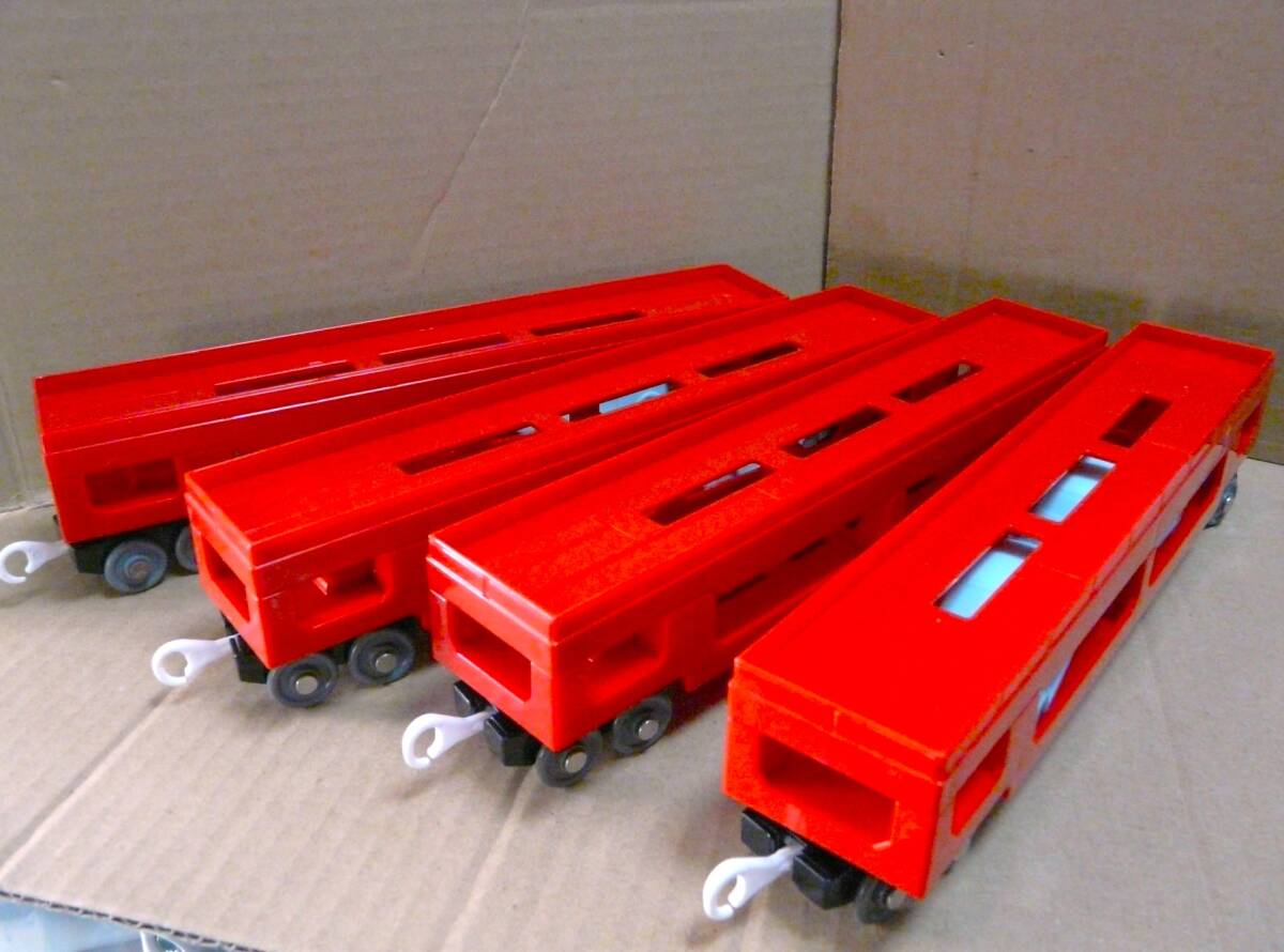 プラレール車両 トミカ 自動車運搬列車 4両セット used拍卖