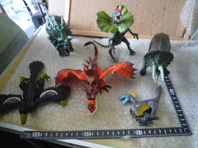 ヒックとドラゴン ディオフロサウルス トリケラトプス 他 恐竜フィギュア まとめて ジャンク現状渡し品 同梱不可拍卖