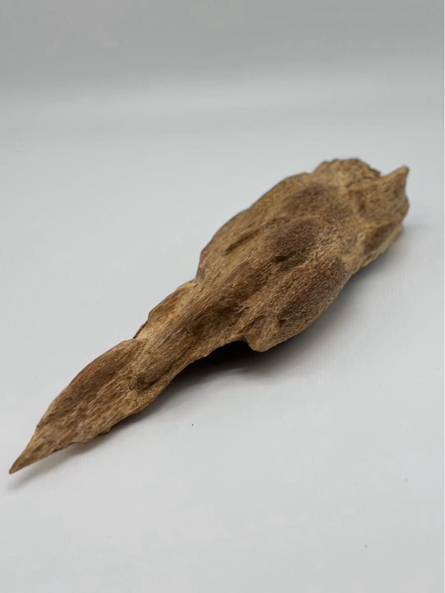 【姿物】 高品質 ベトナム産 沈香 145.3g /香木 伽羅 シャム 香道具 仏具 古美術 工芸品拍卖