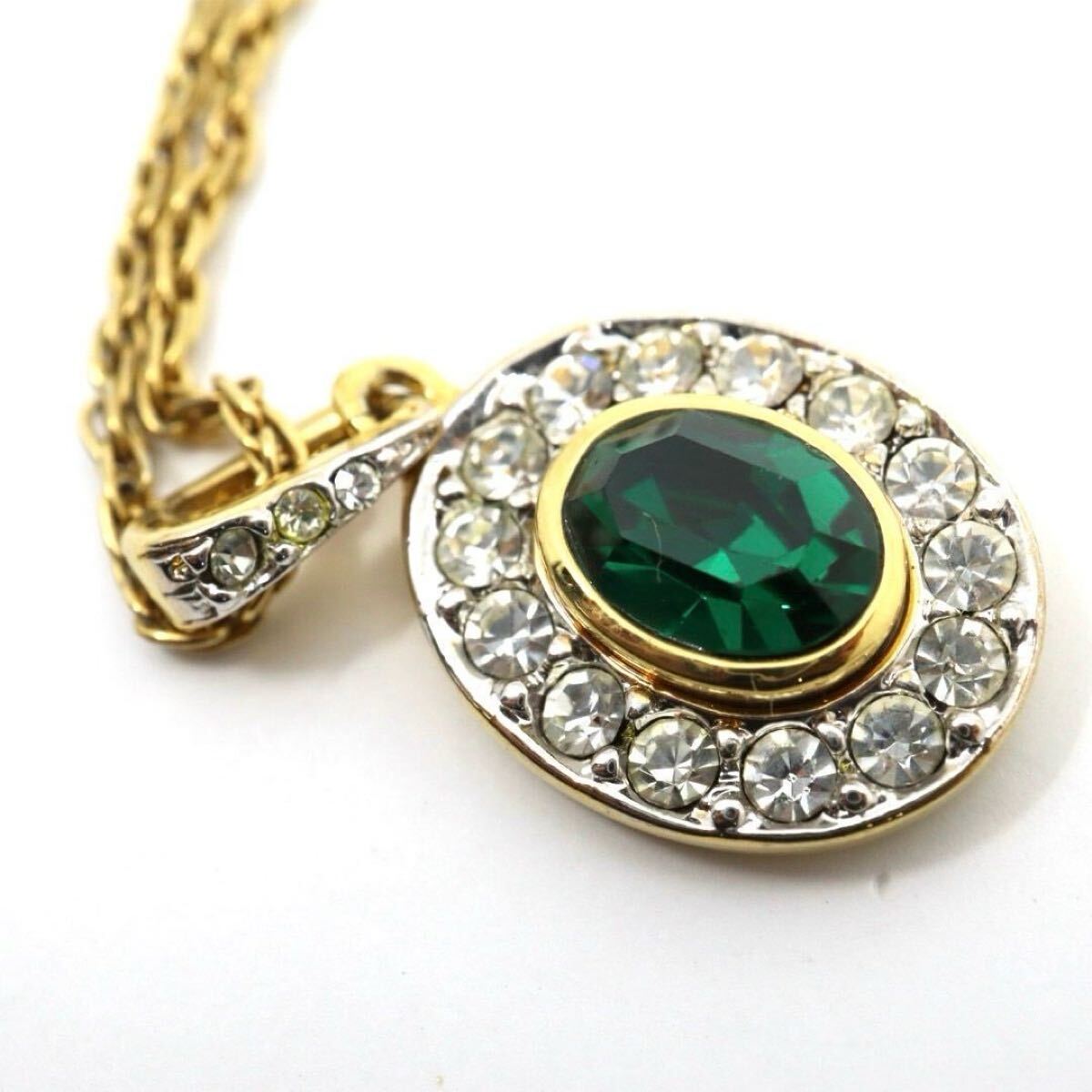 【美品】MARIO VALENTINO マリオヴァレンティノ グリーンストーン ネックレス ヴィンテージ ゴールドカラー ラインストーン ジュエリー拍卖