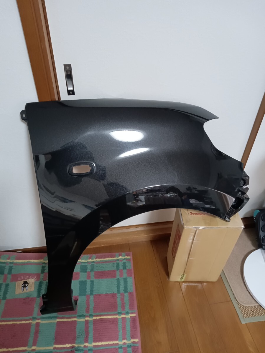 (美品)パッソ/ブーン M700A/M710A/M700S/M710S 純正 右 運転席側 フロントフェンダー サイドフェンダー 拍卖
