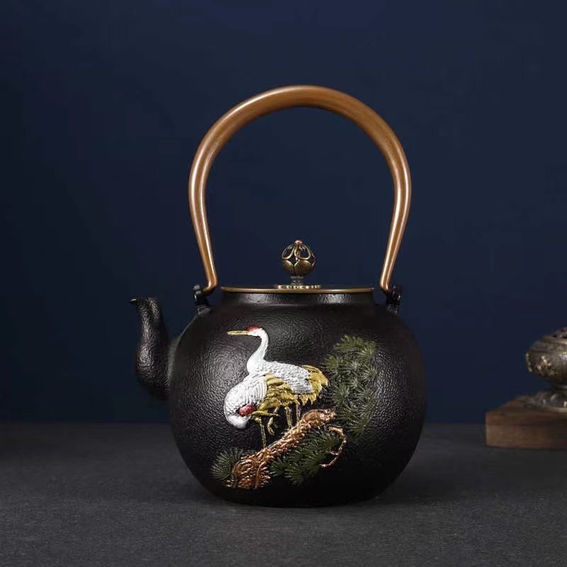 新品☆提梁鉄瓶 老鉄瓶 鋳鉄製鉄瓶 やかんを沸かす お茶の道具 手作り コーティングなし ティーポット 1.4L拍卖