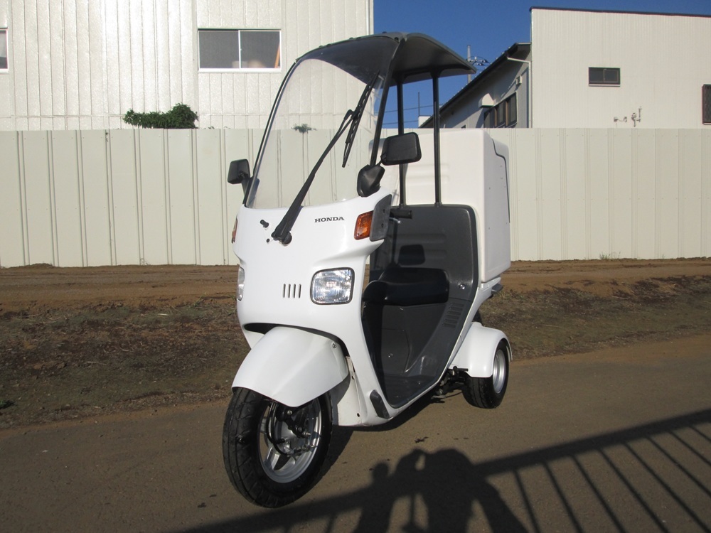 横浜発  4スト TA03-132番台 BOX付 ジャイロキャノピー ドライブベルト、ウエイトローラー、エンジンオイル新品交換済み拍卖