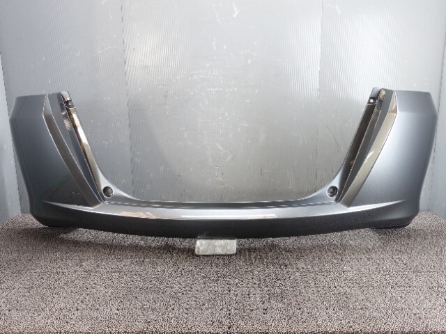 9305 ホンダ フリード GB3 リアバンパー リヤバンパー マッドガード付 NH737M (LM5-4)拍卖