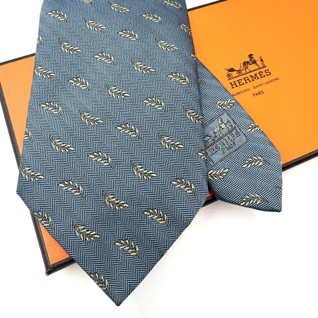 HERMES エルメス シルク ネクタイ ブルー系 リーフ柄 葉っぱ拍卖