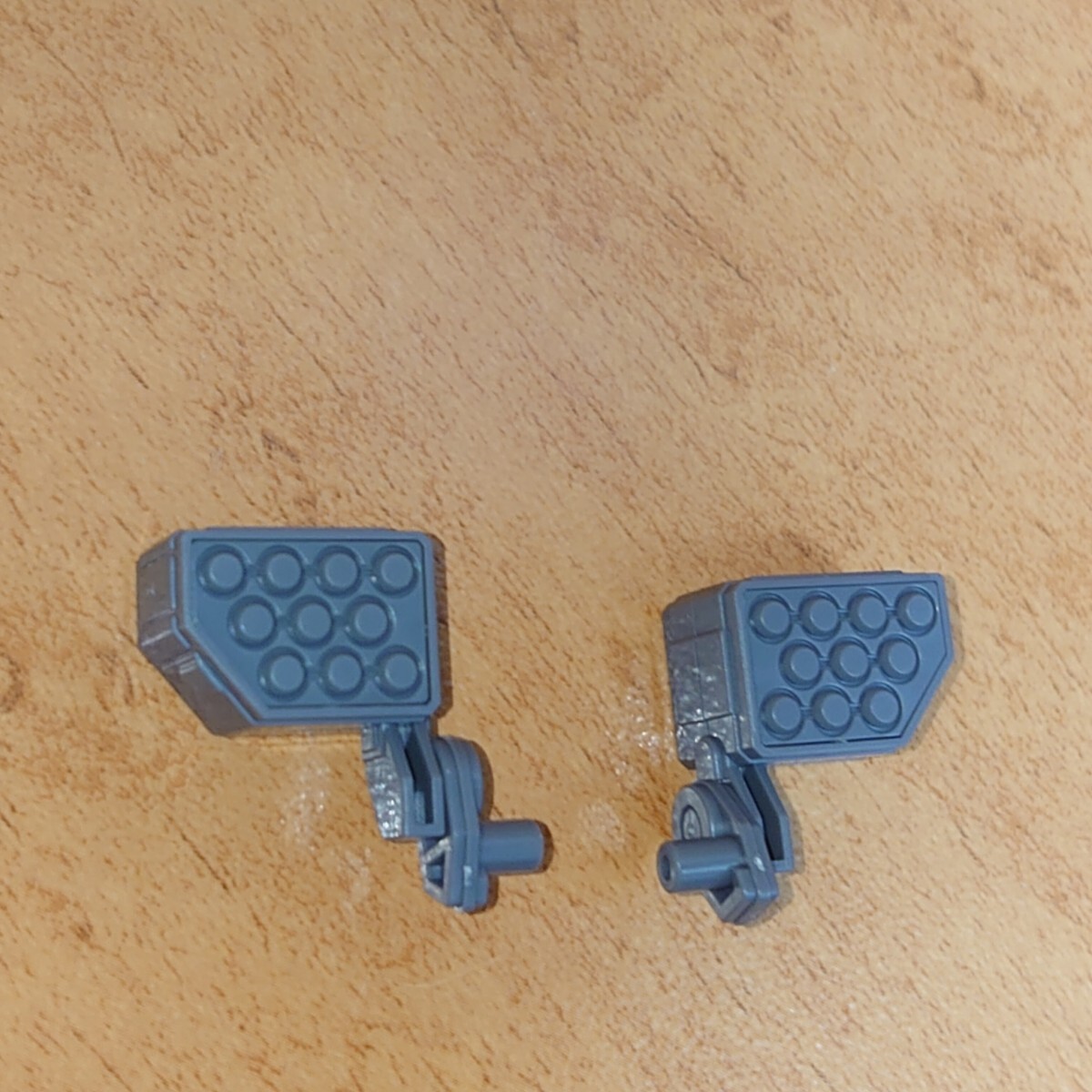 HG 1/144 ジム (ショルダー・キャノン装備/ミサイルポッド装備) ジャンク パーツ 7拍卖