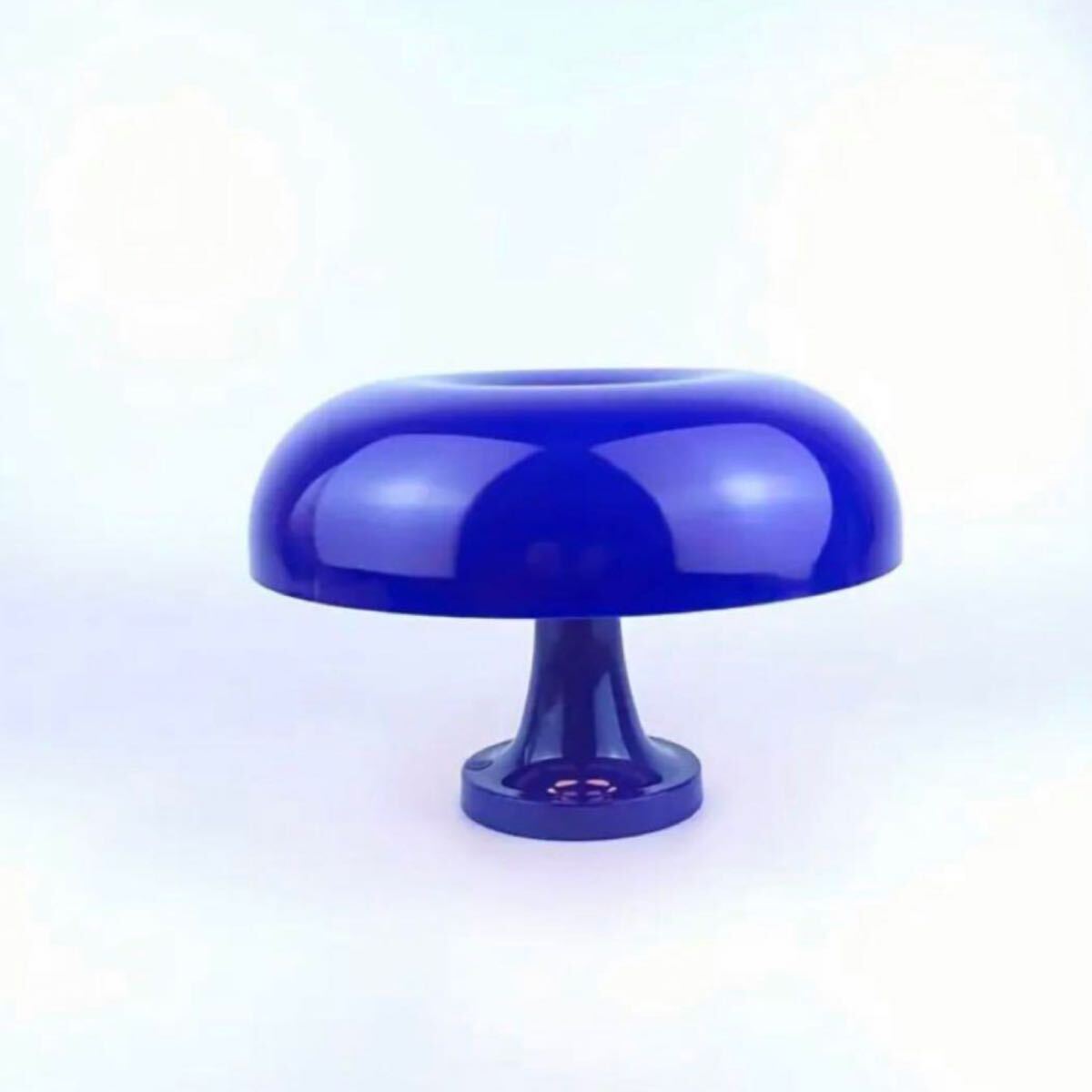 Artemide アルテミデ リプロダクト ネッソ スペースエイジ デスクライト ミッドセンチュリー インテリア 青 レア モダン拍卖