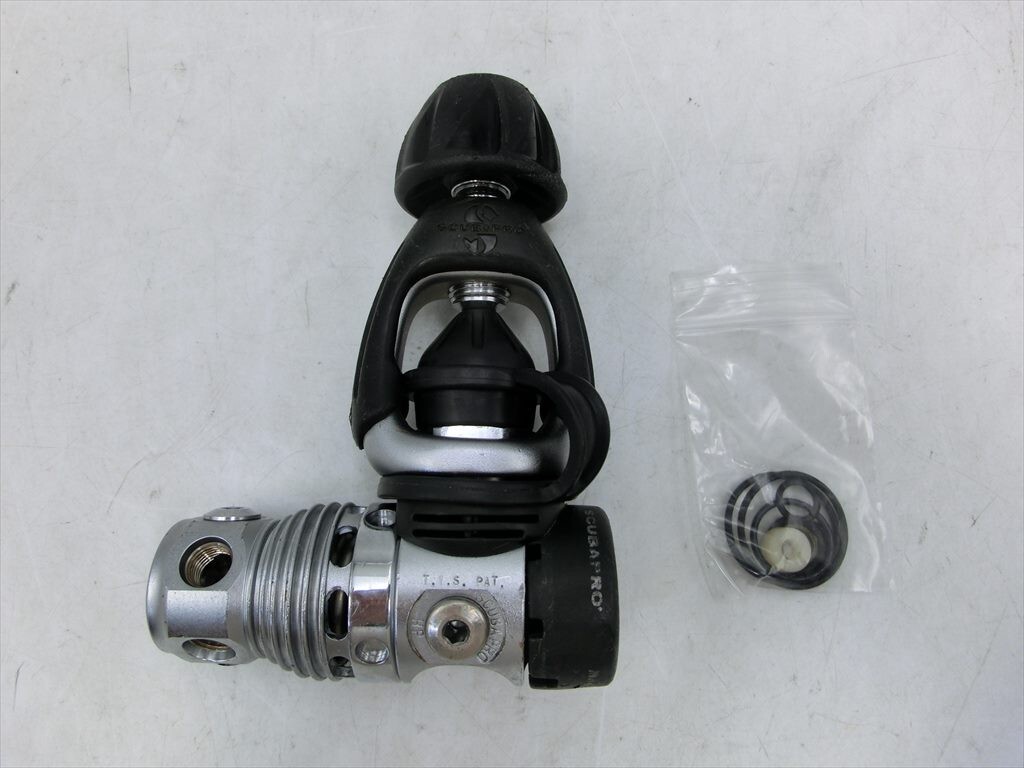 T【ノ7-80】【60サイズ】▲SCUBA PRO スキューバプロ/MK25 レギュレーター/ダイビング用品/ジャンク扱い/※傷・汚れ有拍卖