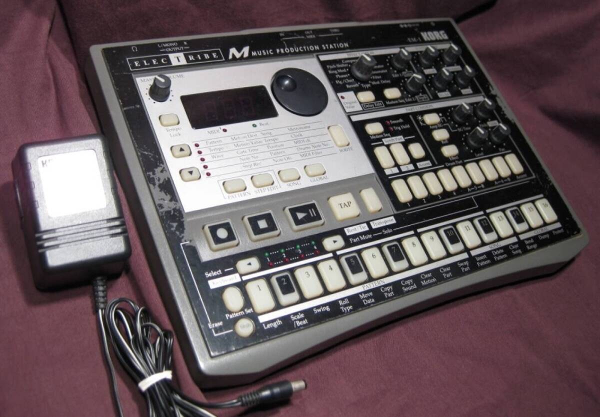 KORG コルグ ELECTRIBE EM-1 エレクトライブ シーケンサー リズムマシン【ジャンク】拍卖