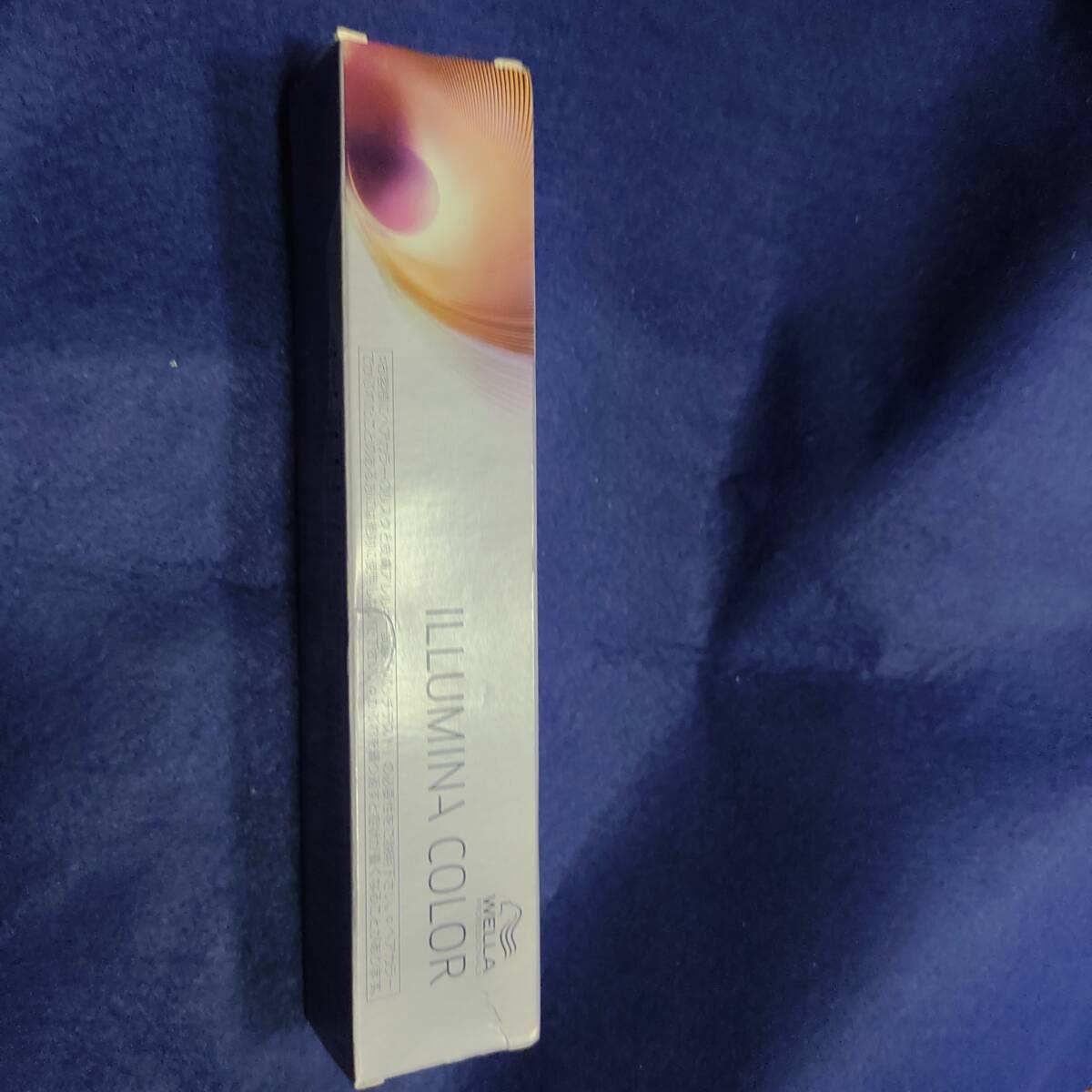 新品 未開封 未使用品 ウエラ イルミナカラー オーシャン8 80g×1本拍卖