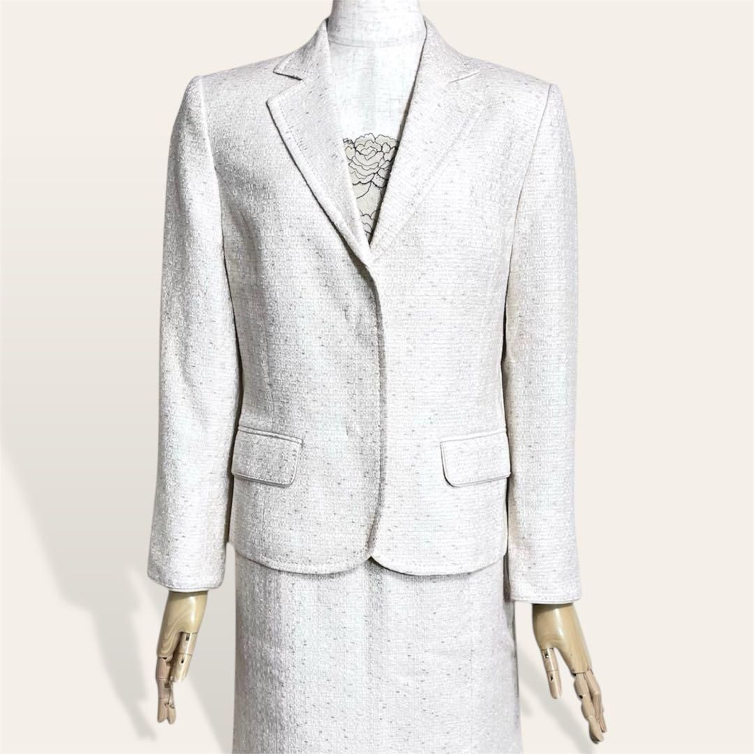 23区 ラメ入り ツイード 学校行事 セレモニー ビジネス比翼仕立て 隠しボタン ひざ丈スカート セットアップ スーツ M・S拍卖