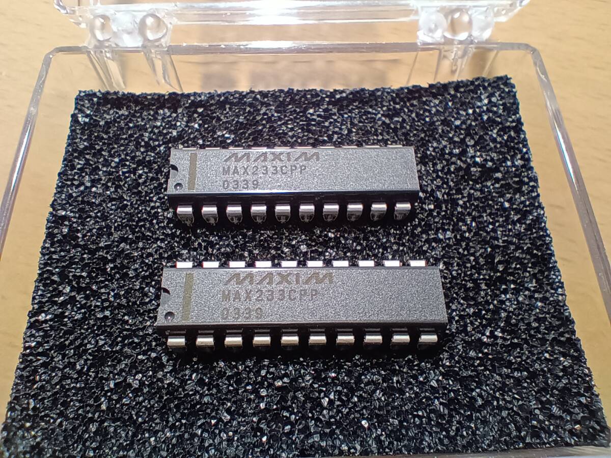 【ジャンク】デッドストック Analog Devices Maxim MAX233CPP 20pin DIP 2個 (RS-232 インタフェースIC)拍卖