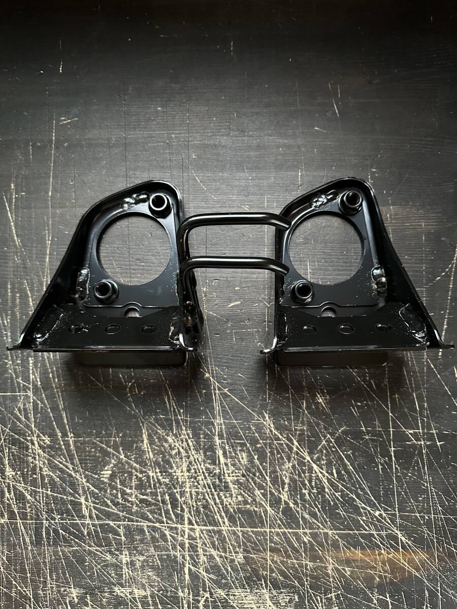 トヨタ 純正 プラド 95 キャブマウンティング ブラケット 左右 BRACKET SUB-ASSY BODY REAR LR MOUNTING 51709-60050 51706-60040 TOYOTA拍卖
