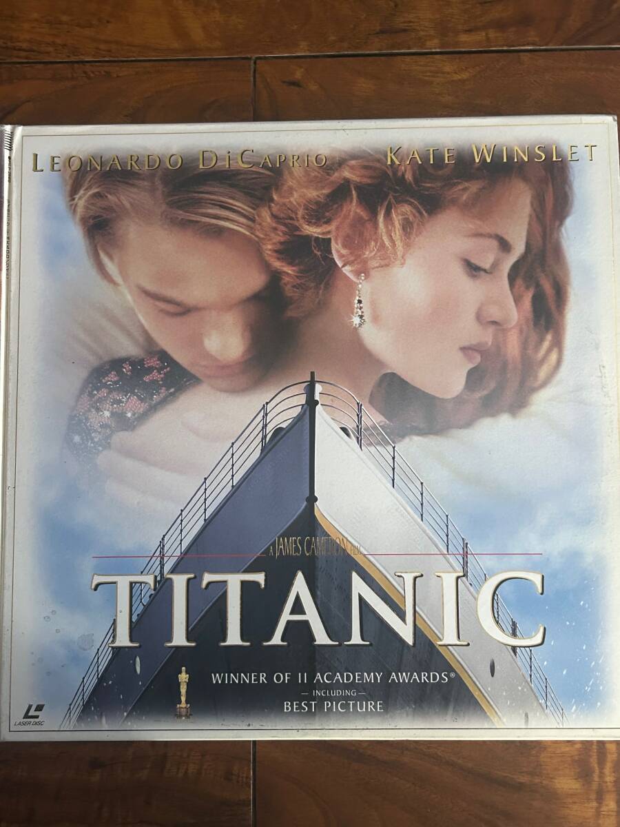 【LD・レーザーディスク】タイタニック 主演:ディカプリオ ウィンストレット 監督:ジェームズ・キャメロン 歌:セリーヌ・ディオン 拍卖