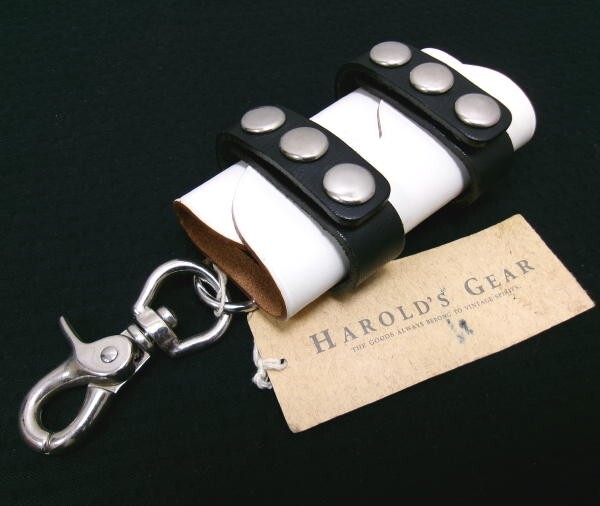 新品★HAROLD’S GEAR ハロルズギア★日本製 フック付き レザー キーケース★ブラック ホワイト拍卖
