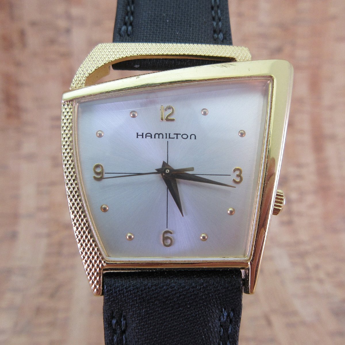 Hamilton Flight Ⅱ Ref.6230 SS&GP QZ ハミルトン フライト2 金メッキ クォーツ 純正BOX付き拍卖