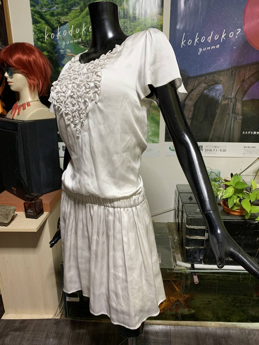 S / なめらか 光沢 つるつる ワンピ拍卖