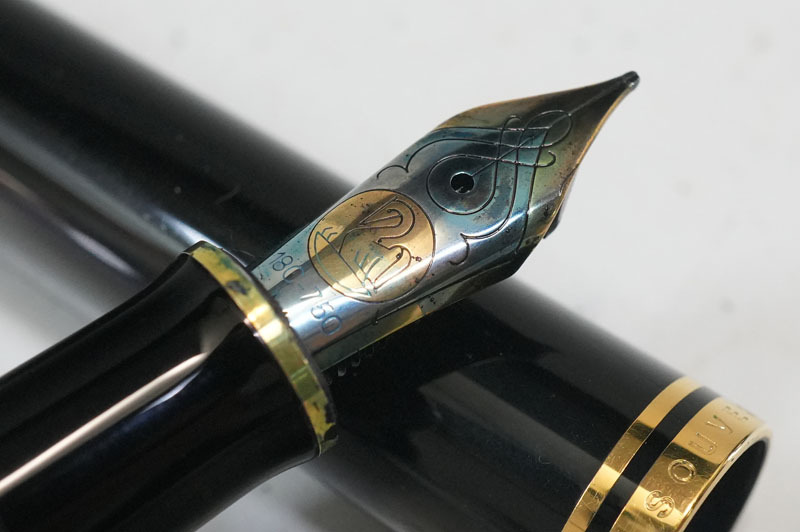 【K630】PELIKAN ペリカン SOUVERAN スーベレーン ペン先:18C750 万年筆 ブルー ストライプ柄 筆記用具拍卖
