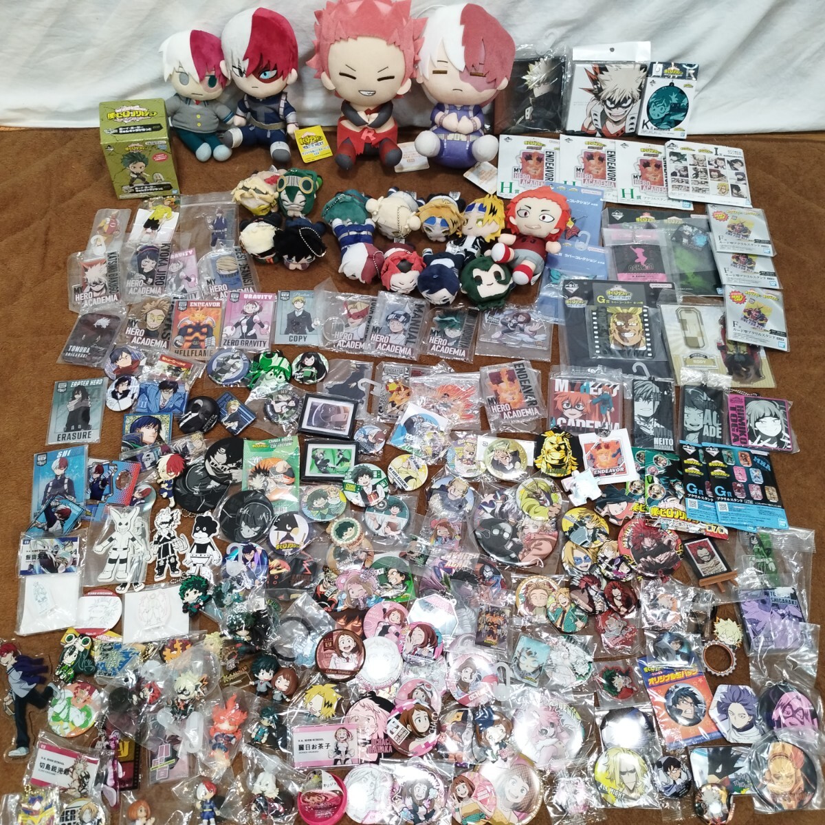 ヒロアカ 缶バッジ フィギュア ぬいぐるみ マスコット グッズ まとめ 大量 セット 一番くじ 限定 タグ 轟 爆豪 僕のヒーローアカデミア拍卖