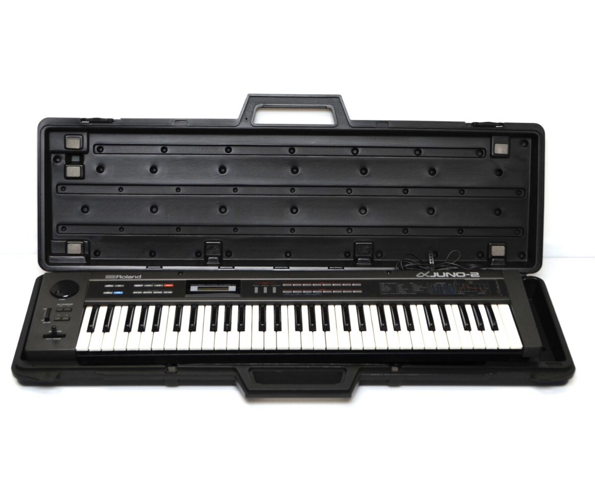 【入手困難/ハードケース付】Roland ローランド αJUNO-2 シンセサイザー 61鍵 Programnable Polyphonic Synthesizer キーボード拍卖