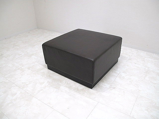 本革オットマン 幅75×奥行75×高さ38cm レザーオットマン スツール サイドチェア シンプルモダンデザイン拍卖