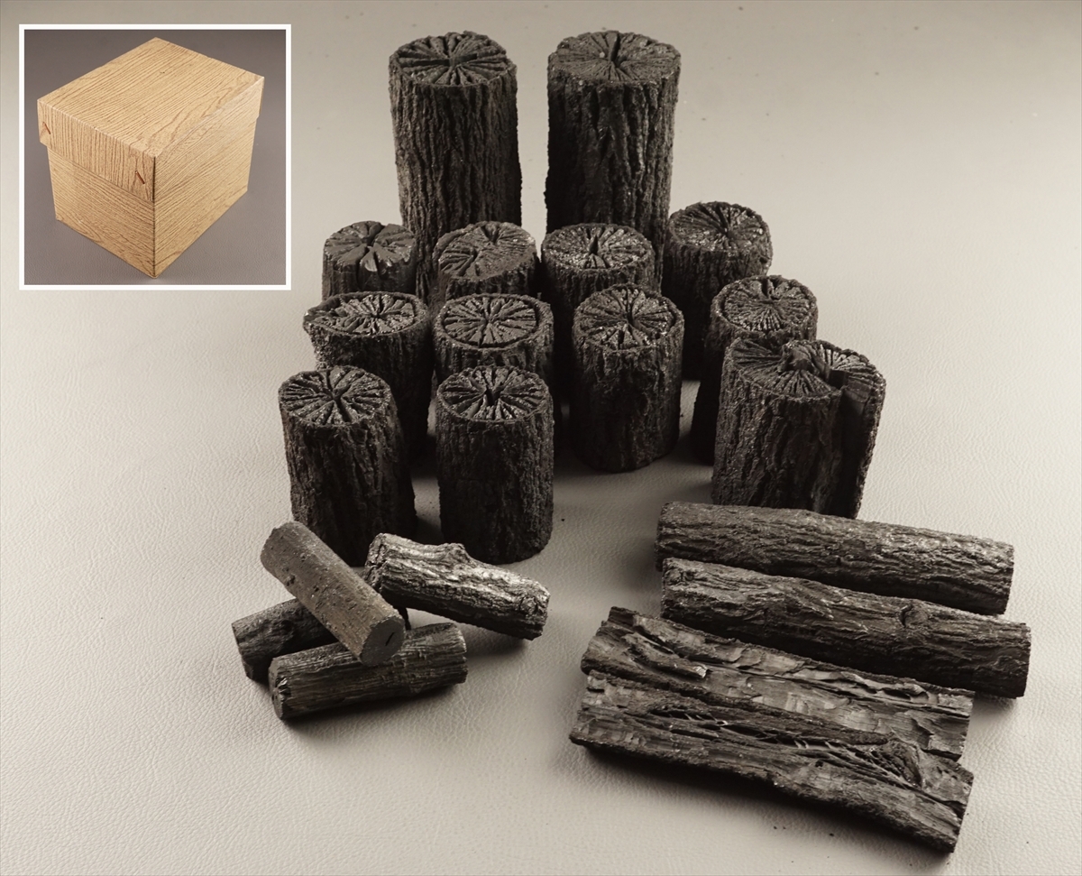 【千寿】 楠廸庵 炉用 道具炭 小箱 1.7kg L7◆箱 茶道具 時代品 お稽古用拍卖