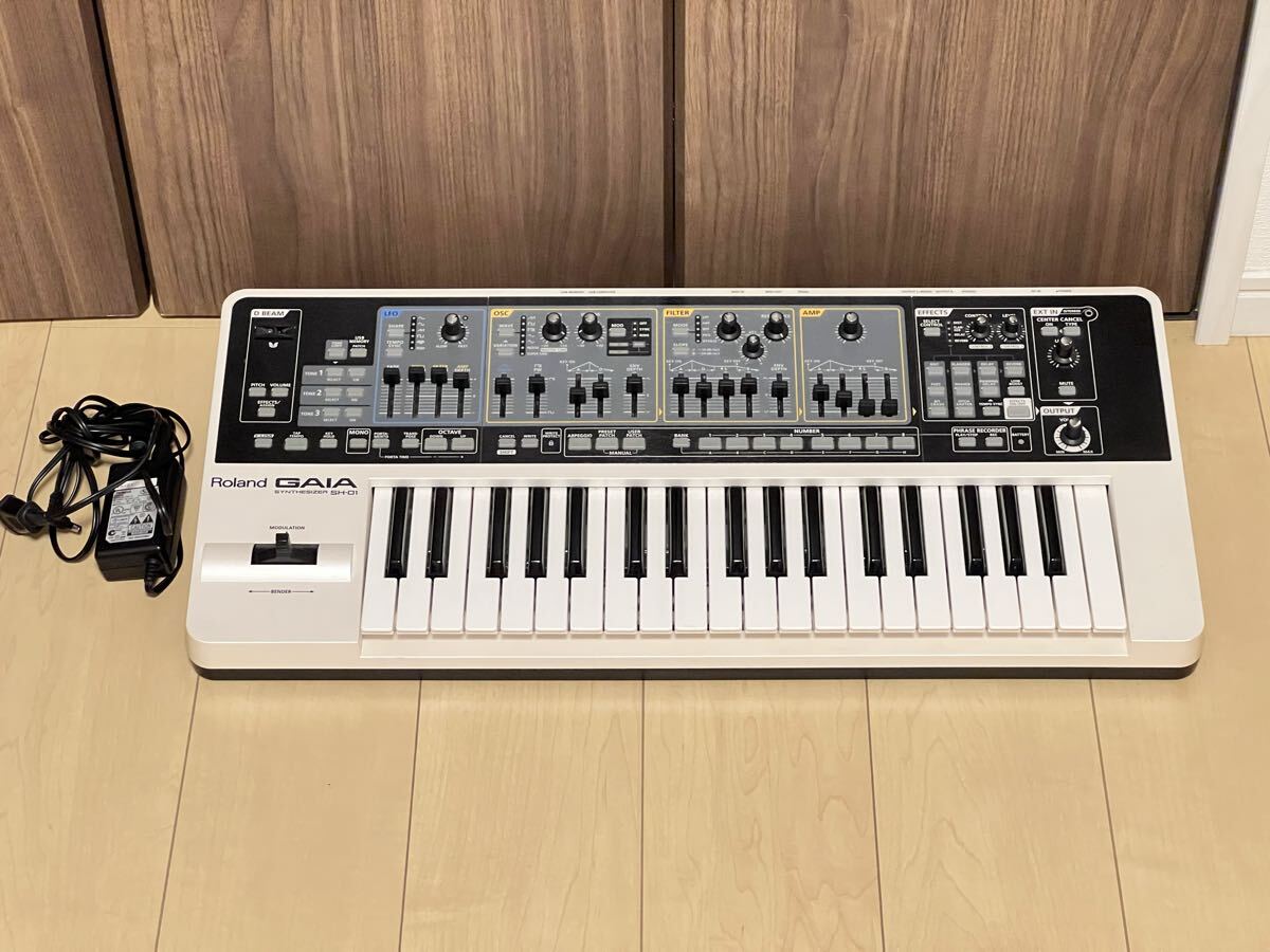 ●◆ Roland GAIA SH-01 アナログモデリングシンセ 動作品 ローランド拍卖
