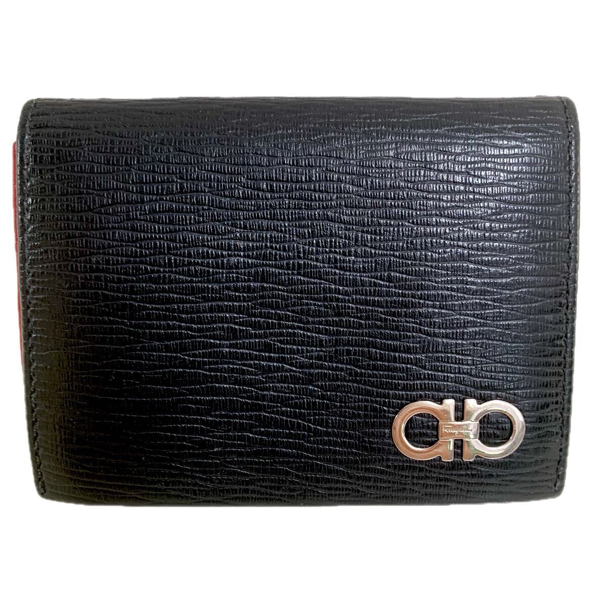 【美品】Salvatore Ferragamo フェラガモ 二つ折り名刺入れ ブラック拍卖