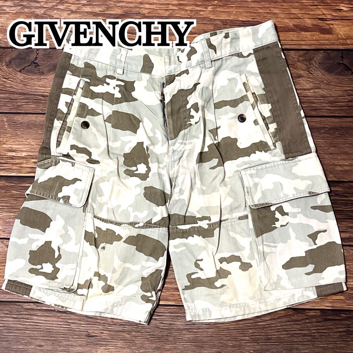 GIVENCHY ジバンシィ ショートパンツ ハーフパンツ パンツ メンズ ボトムス 迷彩 カモフラ カーゴ ミリタリー ショート丈 カーキ 48 3L拍卖