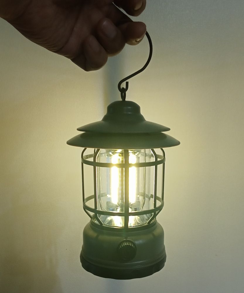 ★非常用に大活躍★超小型軽量 クラシック レトロ ランタン型LEDライト 500ルーメン 癒しの色調 明るさ無段階調整 USB Type-C 急速充電式①拍卖