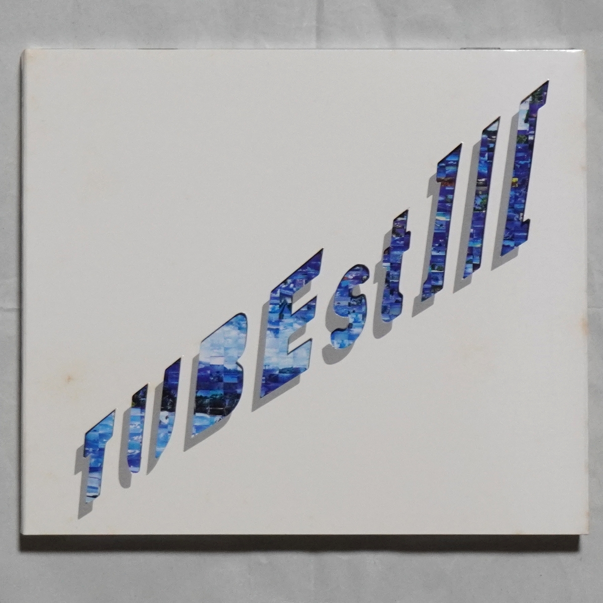 【TUBE / アルバムCD】初回限定仕様スペシャルパッケージ CD2枚組 ベストアルバム TUBEstⅢ (TUBEst3/TUBEstIII)拍卖