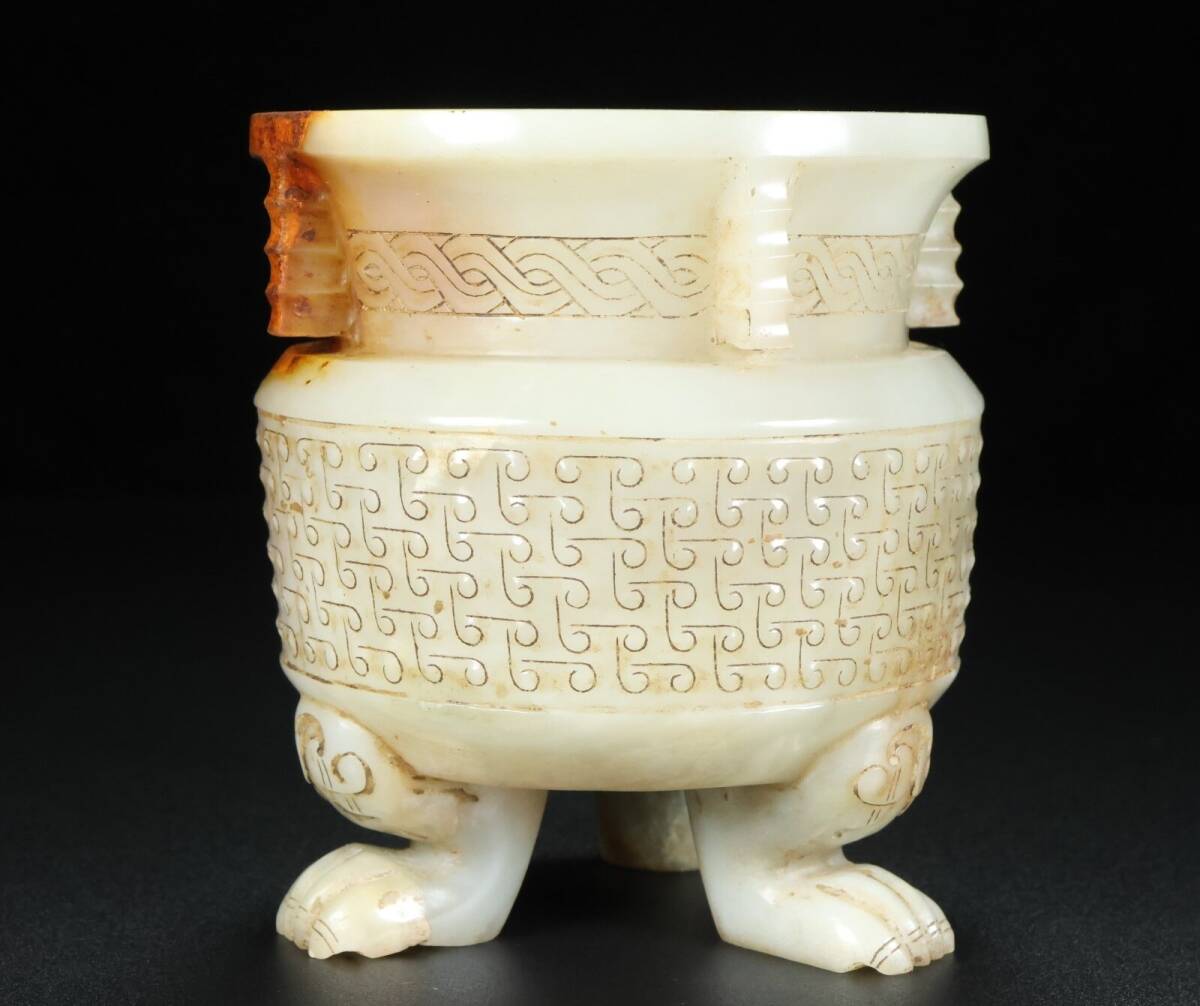 ▽鴻▽清朝時代 和田玉彫 三足鼎立香炉 時代物 中国古美術 骨董品拍卖