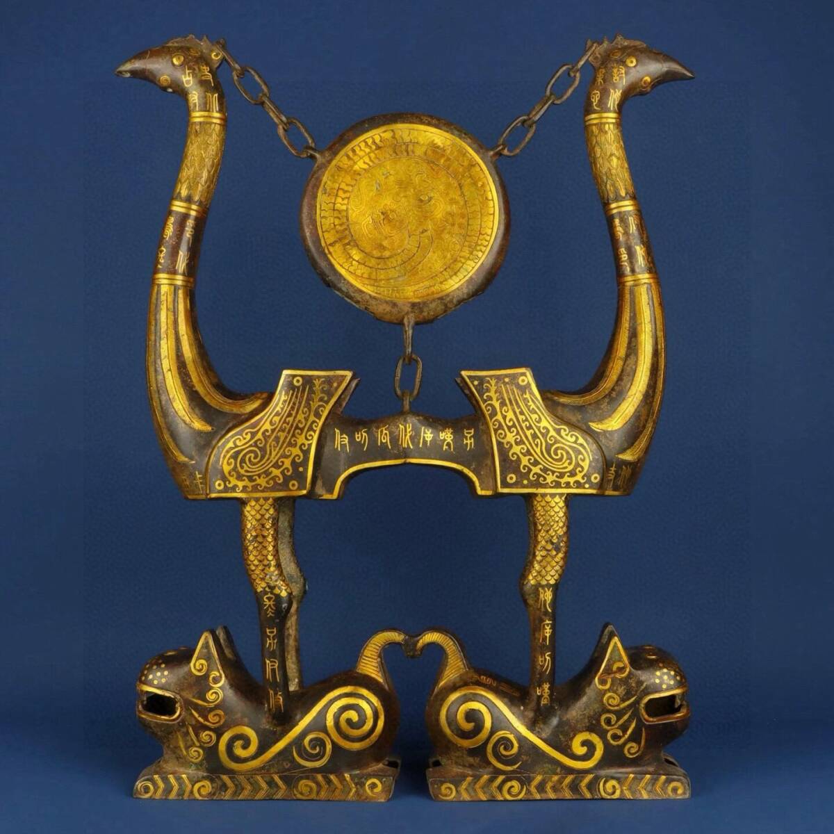 ▽鴻▽館蔵珍品 漢朝時代 青銅器 錯金 銘文虎座双鳳鼓 時代物 中国古美術 骨董品拍卖
