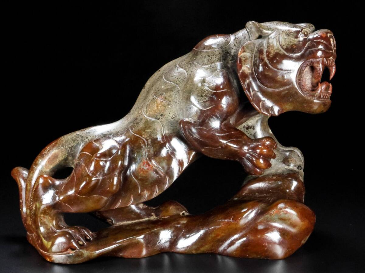 ▽鴻▽漢朝時代 高古玉 和田玉彫 老虎置物 時代物 中国古美術 骨董品拍卖
