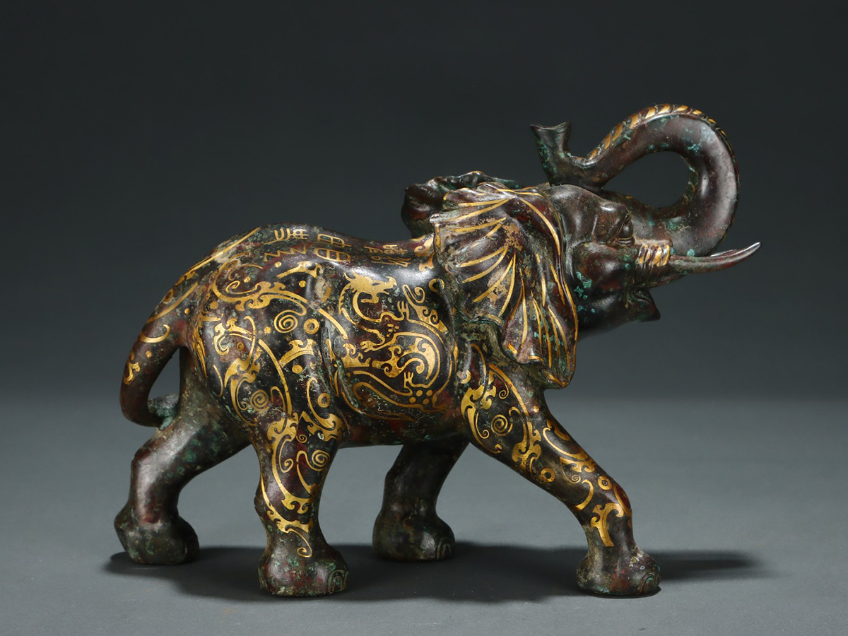 ▽鴻▽館蔵珍品 漢朝時代 青銅器 錯金 大象置物 箱付 時代物 中国古美術 骨董品拍卖
